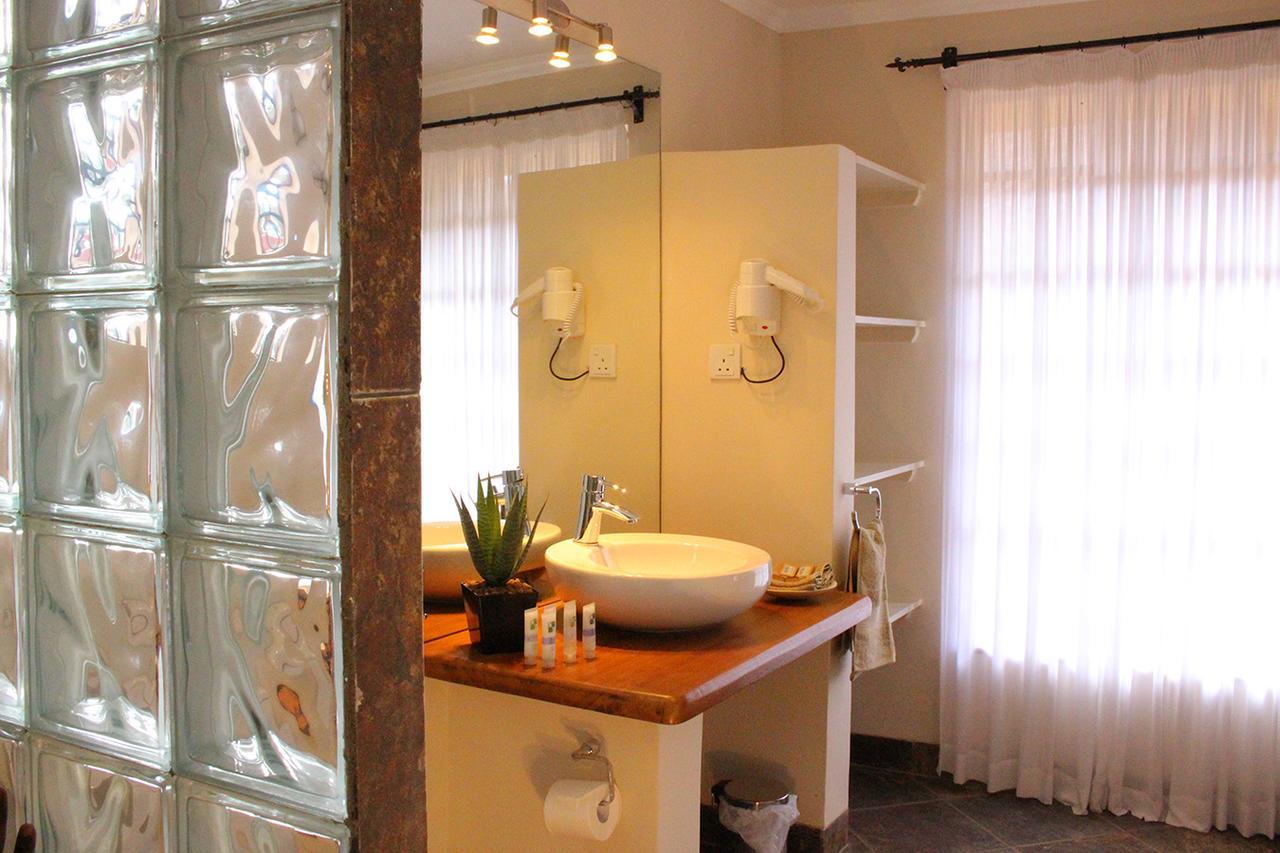 Le Rustique Hotel แนนยูกี ภายนอก รูปภาพ