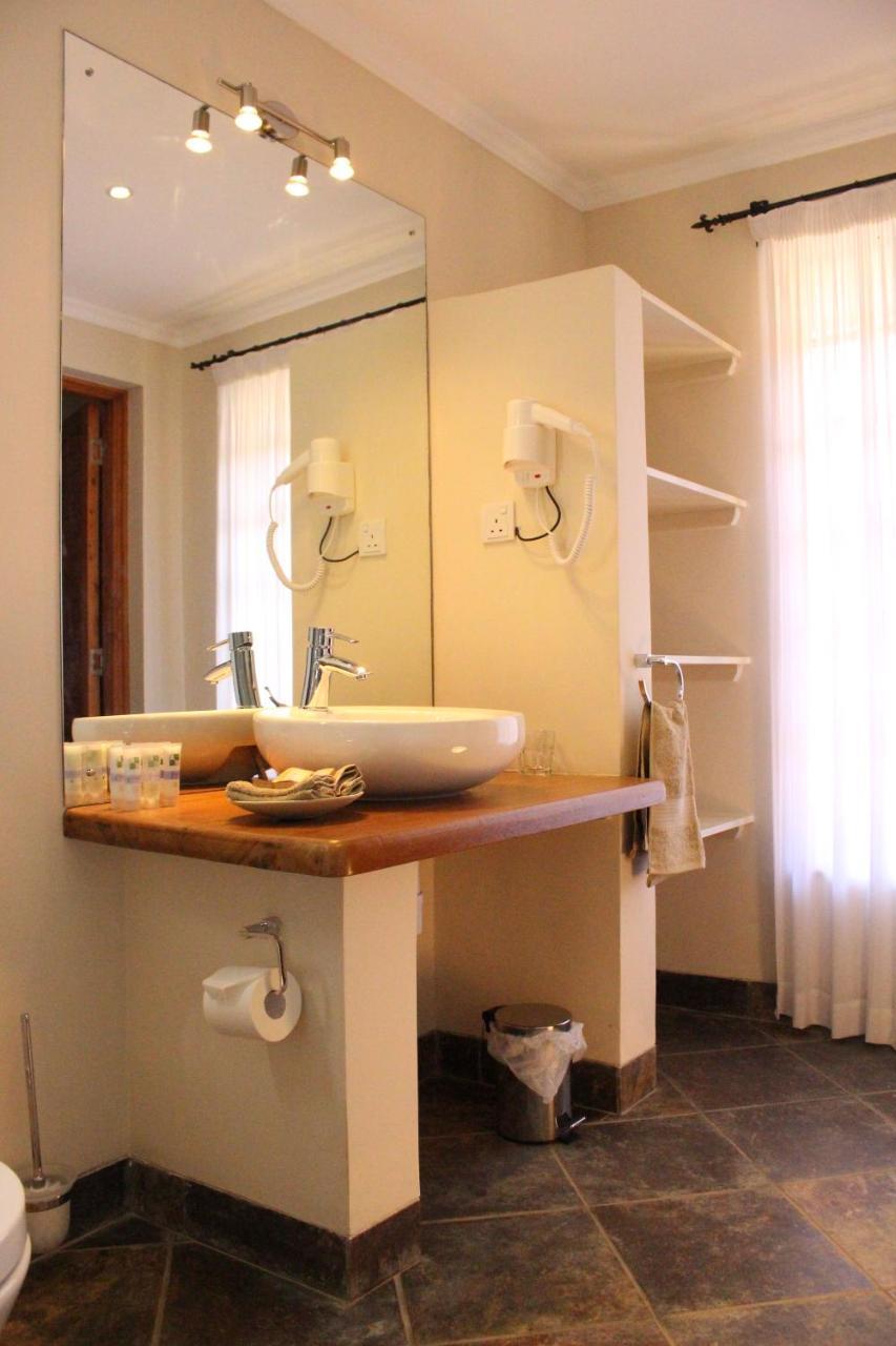 Le Rustique Hotel แนนยูกี ภายนอก รูปภาพ
